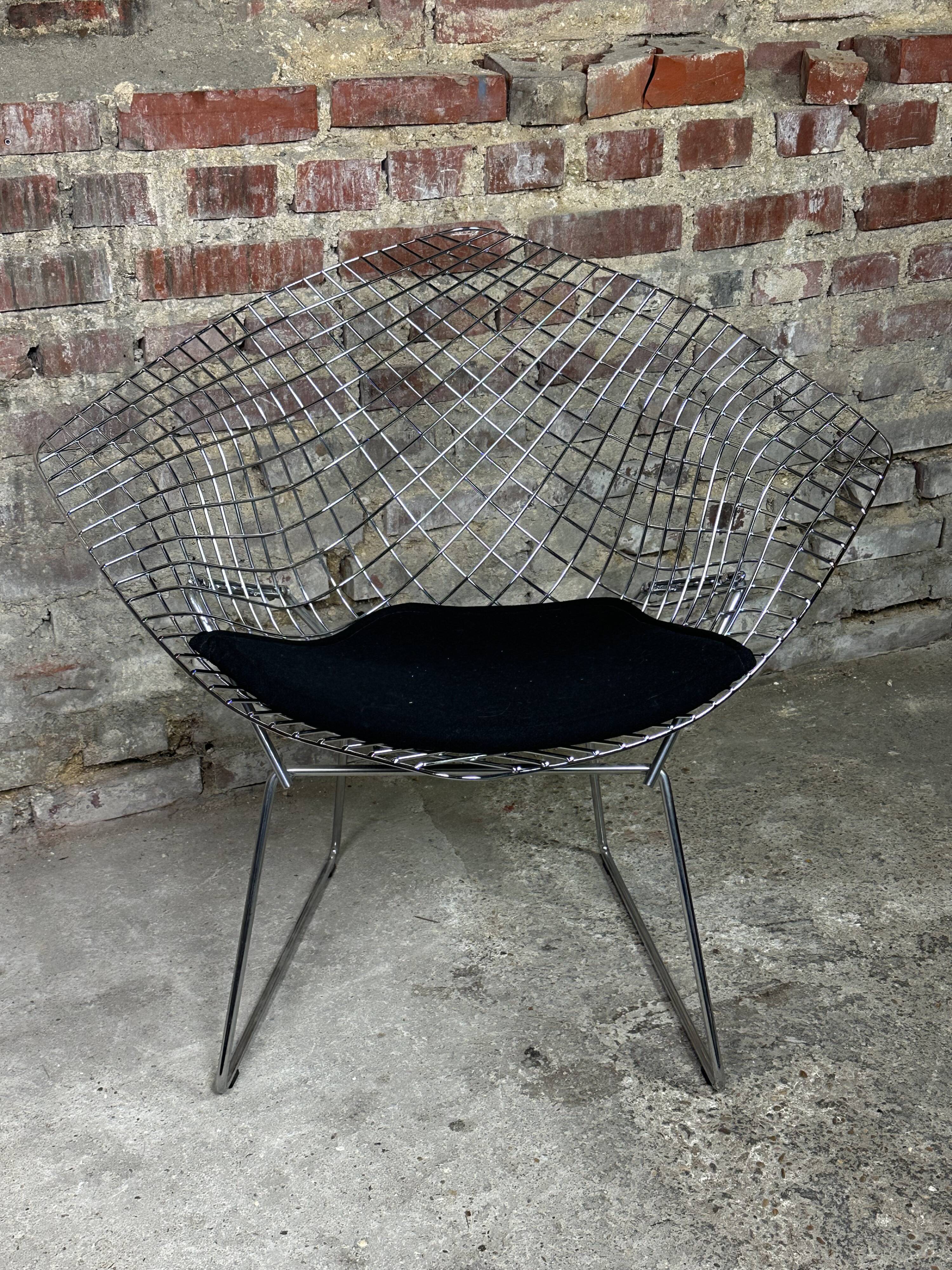 Diamond Bertoia armchair in chrome metal vintage 80