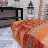 Handmade Berber pouf in wool 60 X 60 X 20 CM