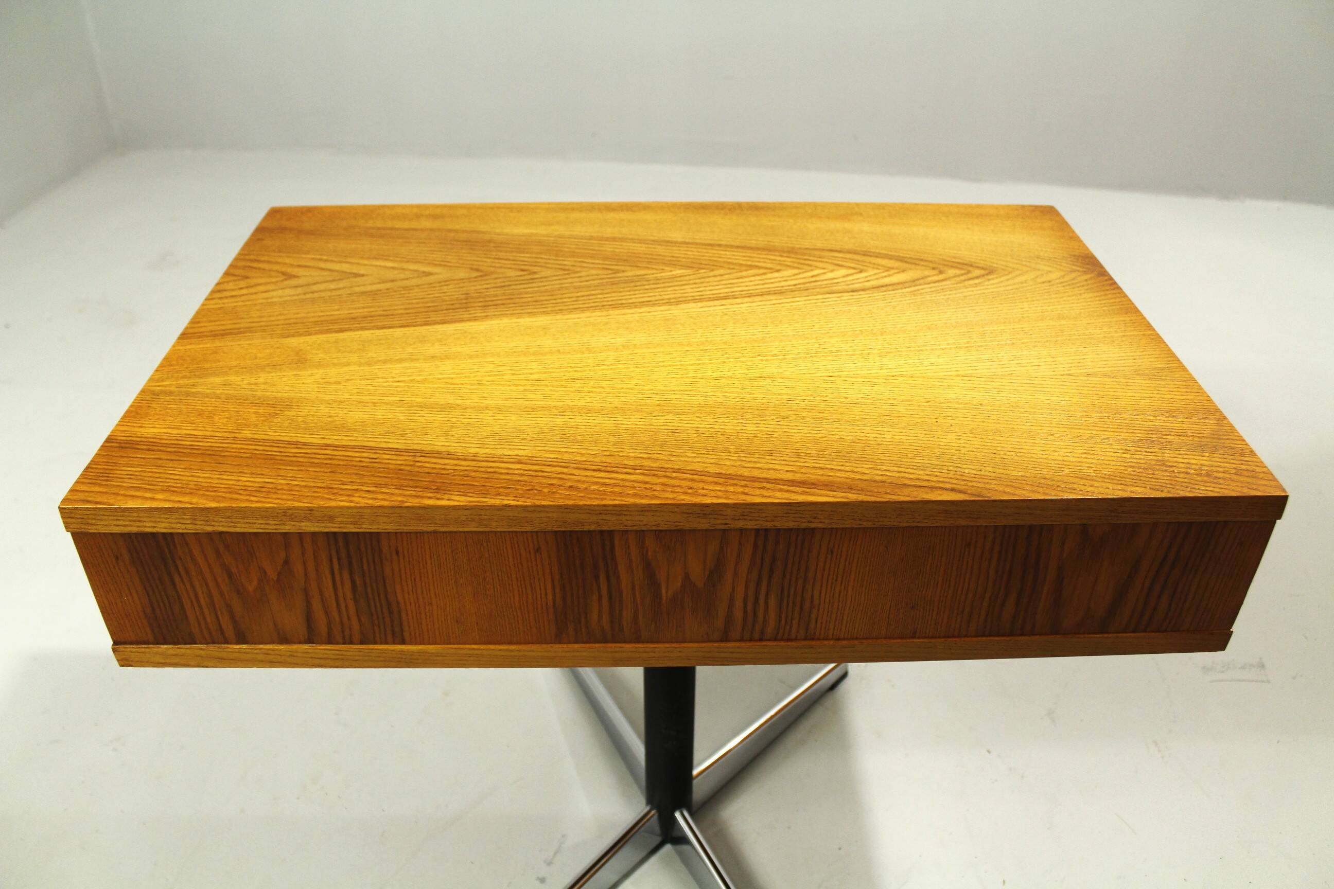 Turntable, Czechoslovakia, 1970s