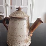 Teapot with signed sandstone filter