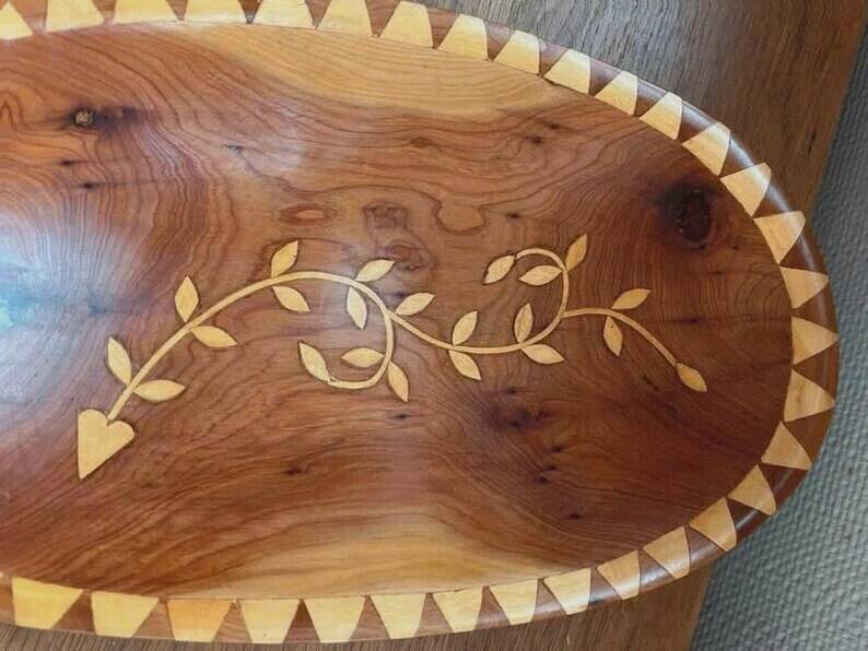 Handmade oriental fruit bowl in thuya wood - vintage marquetry