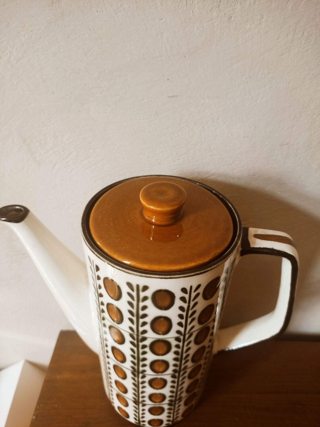 Teapot, Boch walnut tiled coffee maker