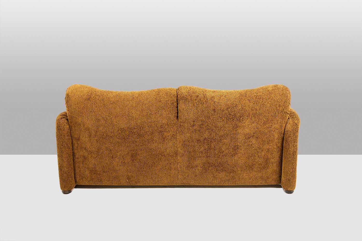 Vico Magistretti. 2-seater sofa, “Maralunga” model. 1970s.