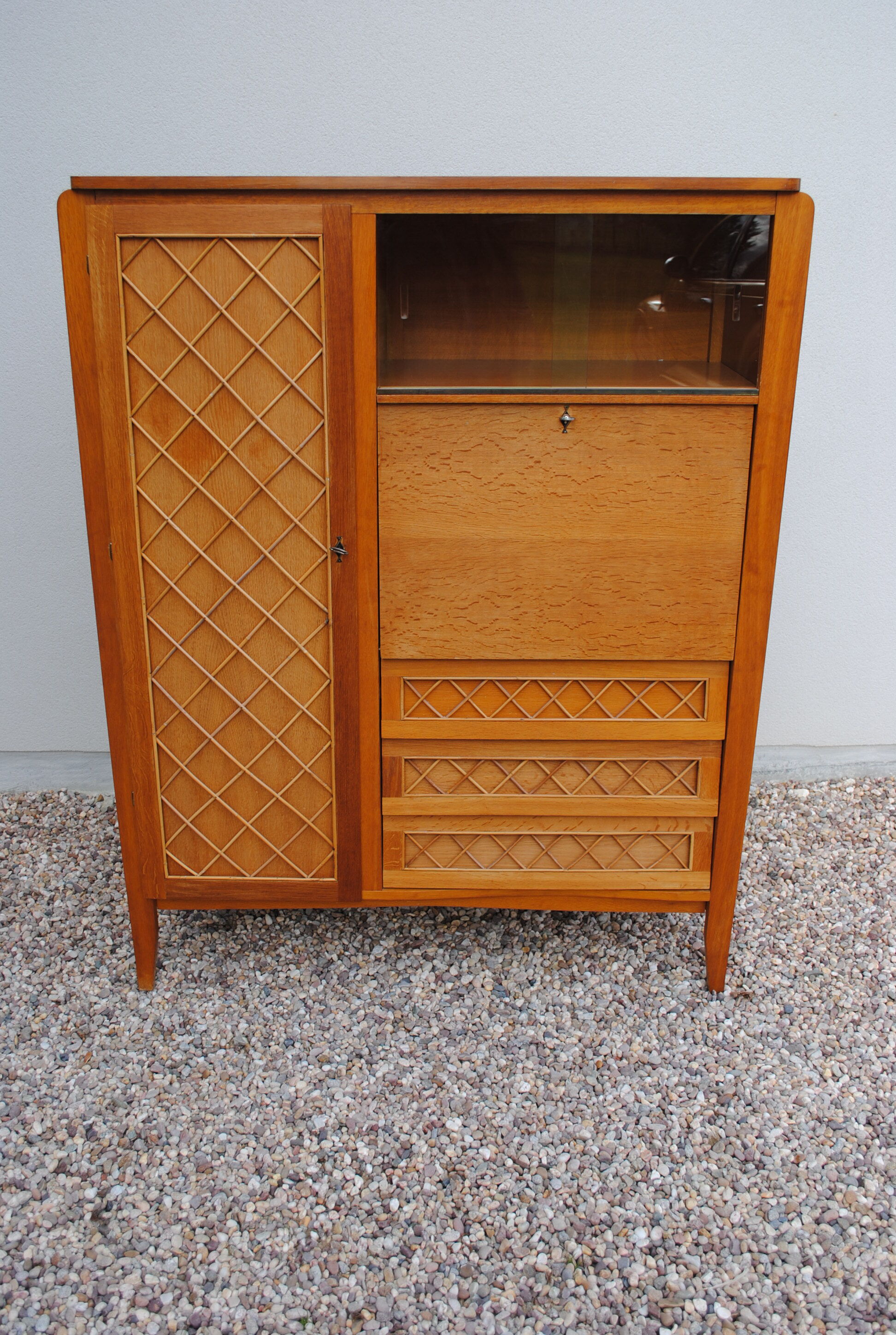 Cabinet rattan vintage year 60
