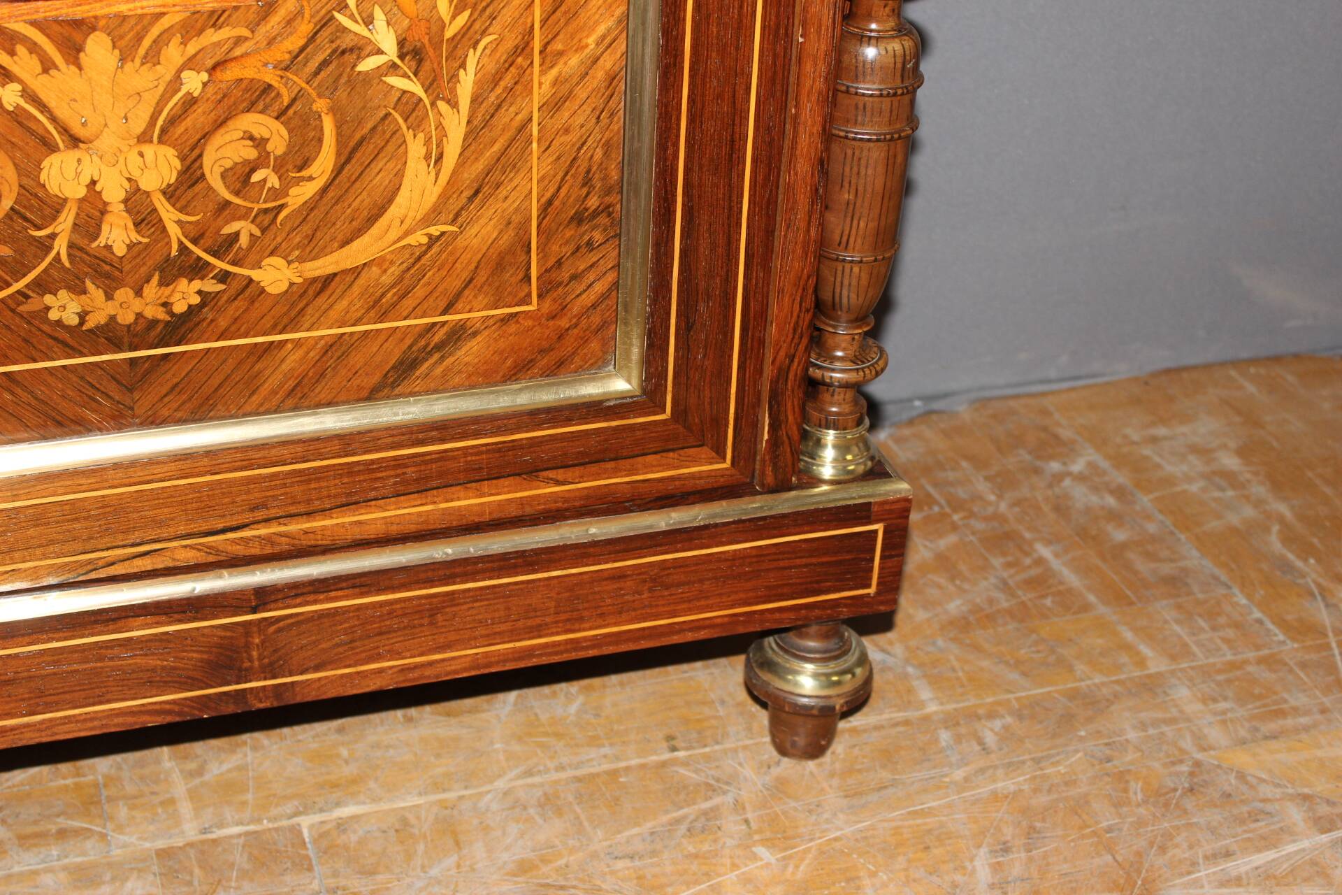 Napoleon III Support Buffet in 19th century marquetry