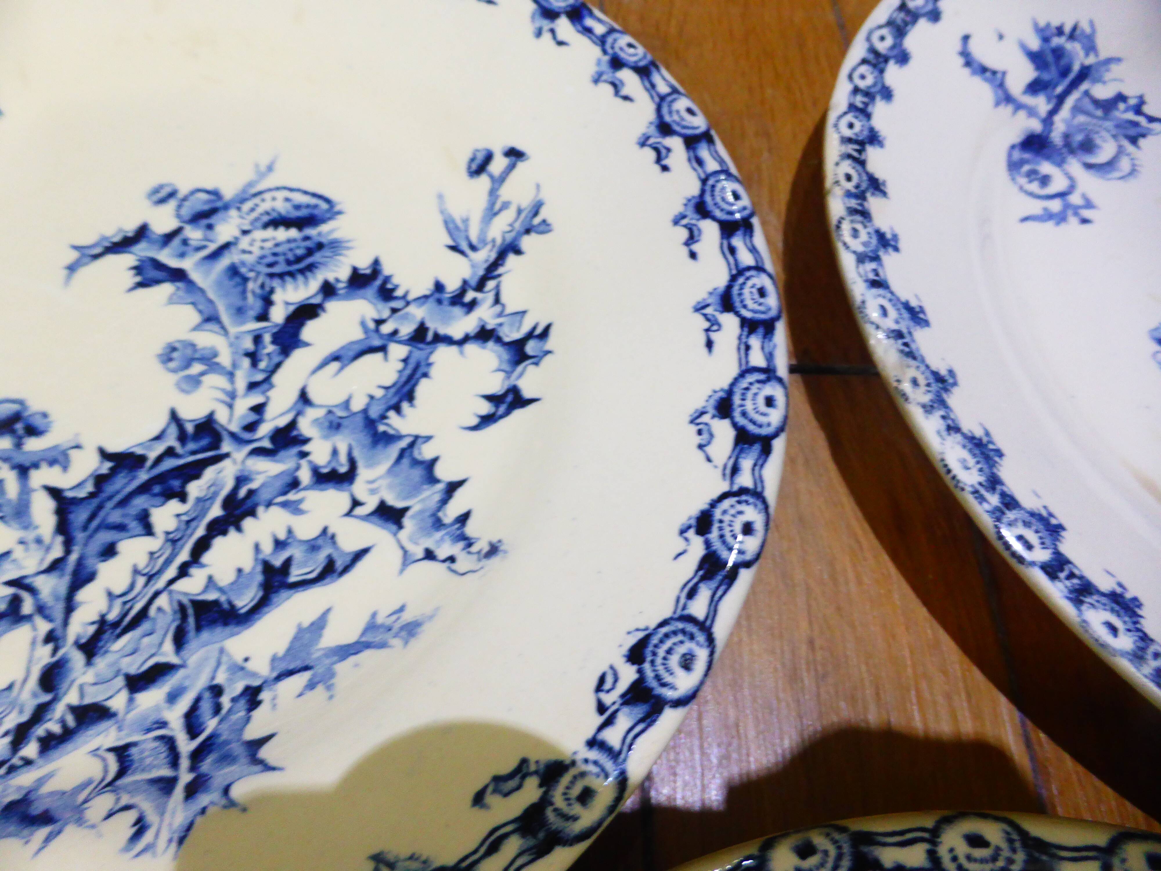3 Gien Chardons dinner plates