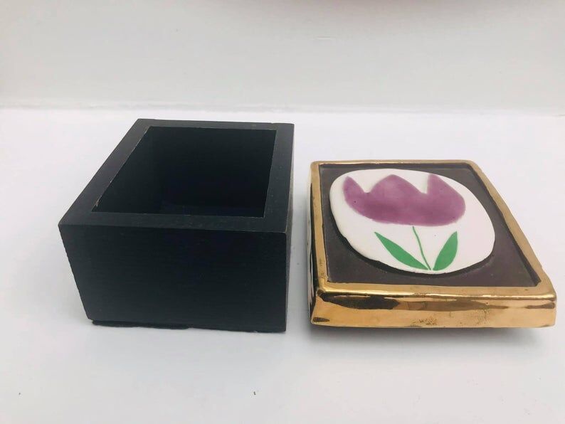 Mithé Espelt ceramic box