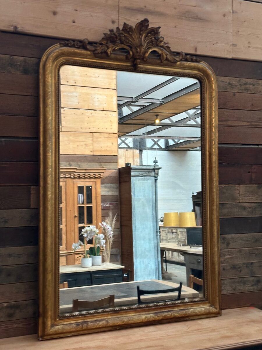 Golden mirror, late 19th century