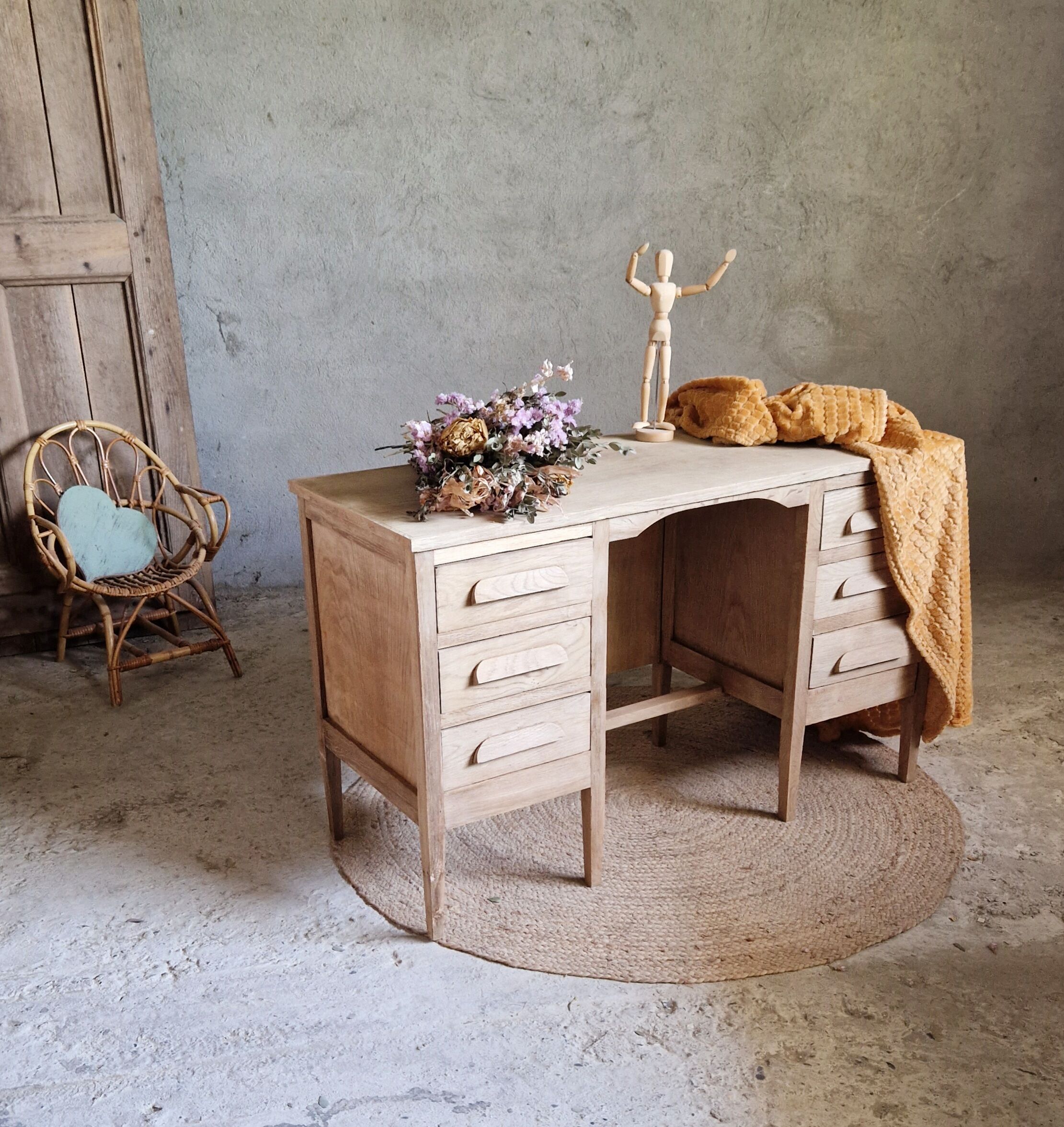 Beautiful vintage children's desk