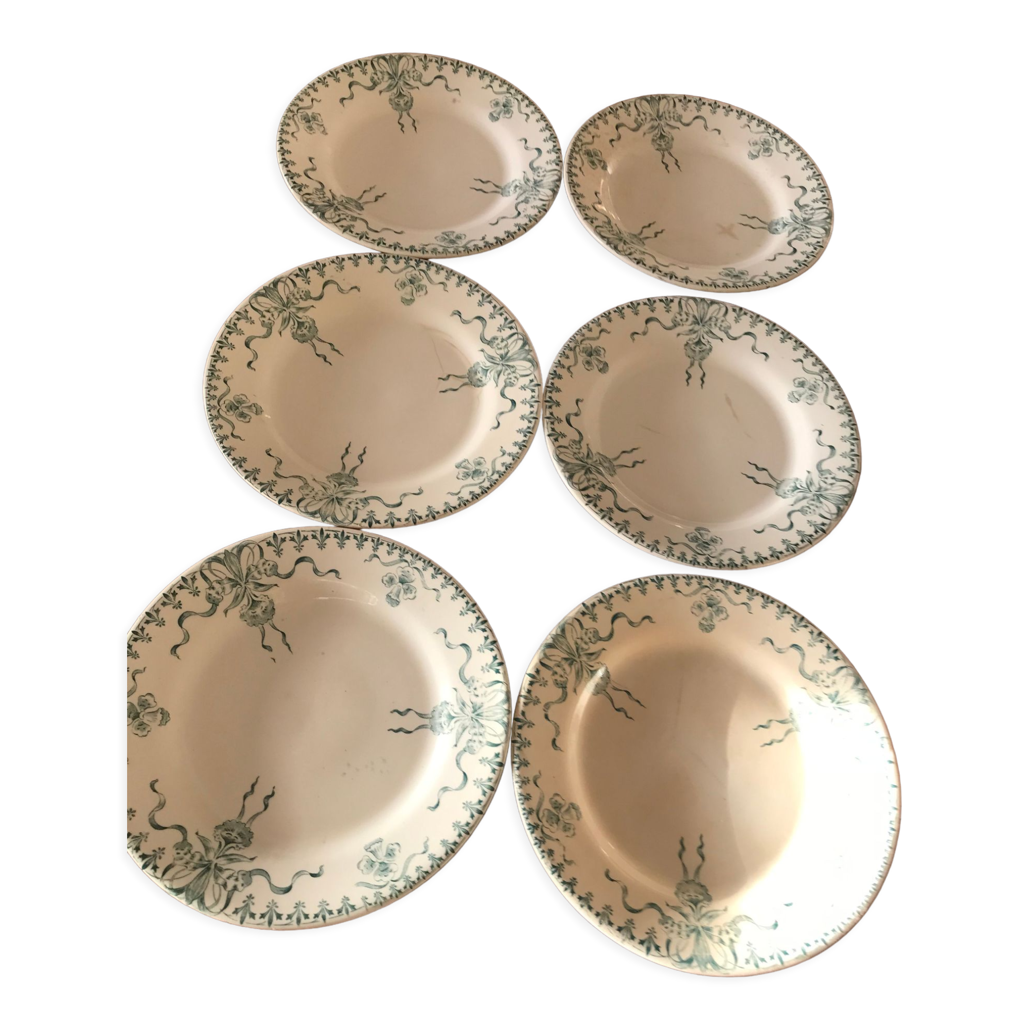 Antique opaque porcelain plates from gien "venice"