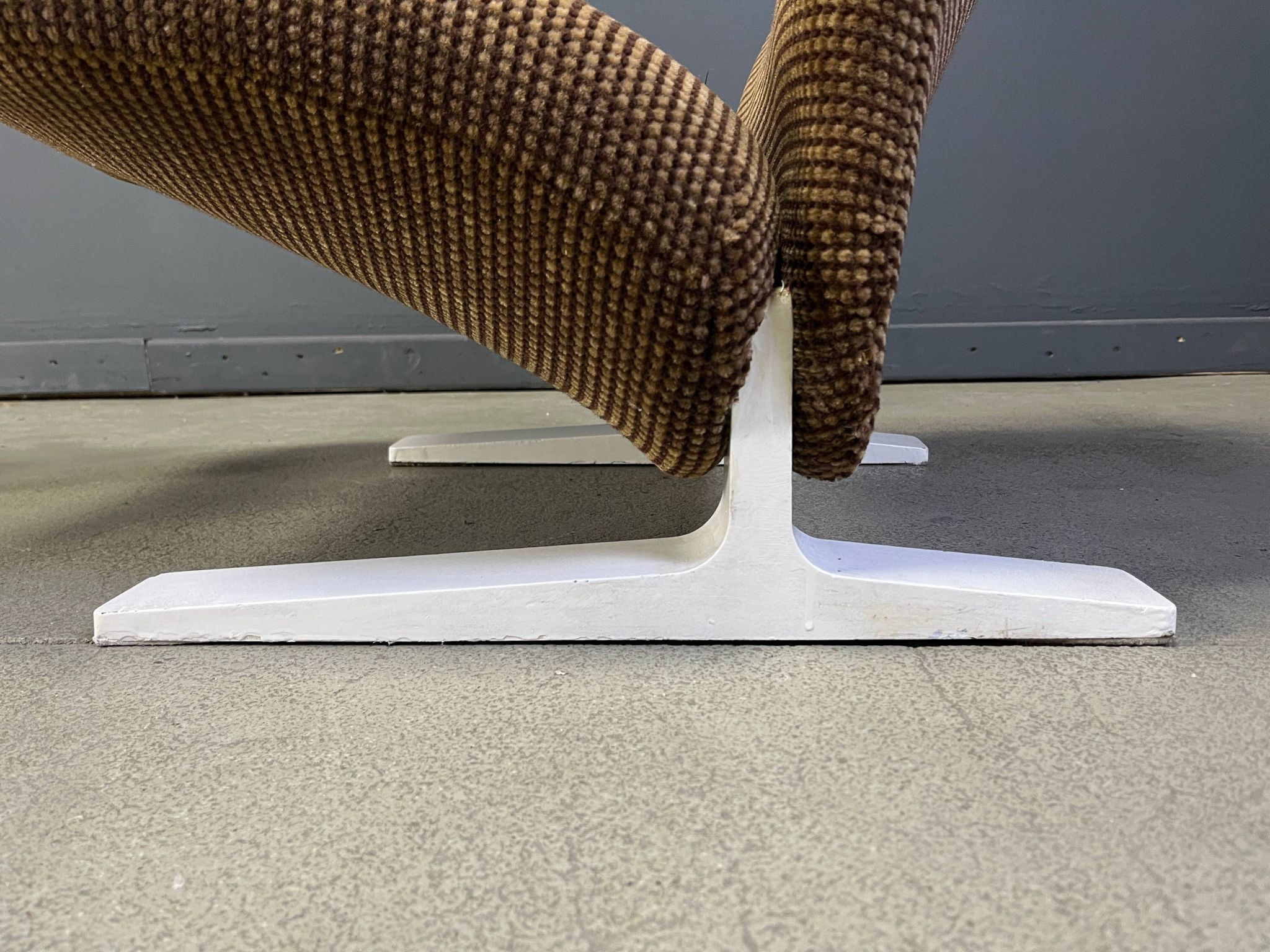 Chaise Concorde F784 de Pierre Paulin, années 1970