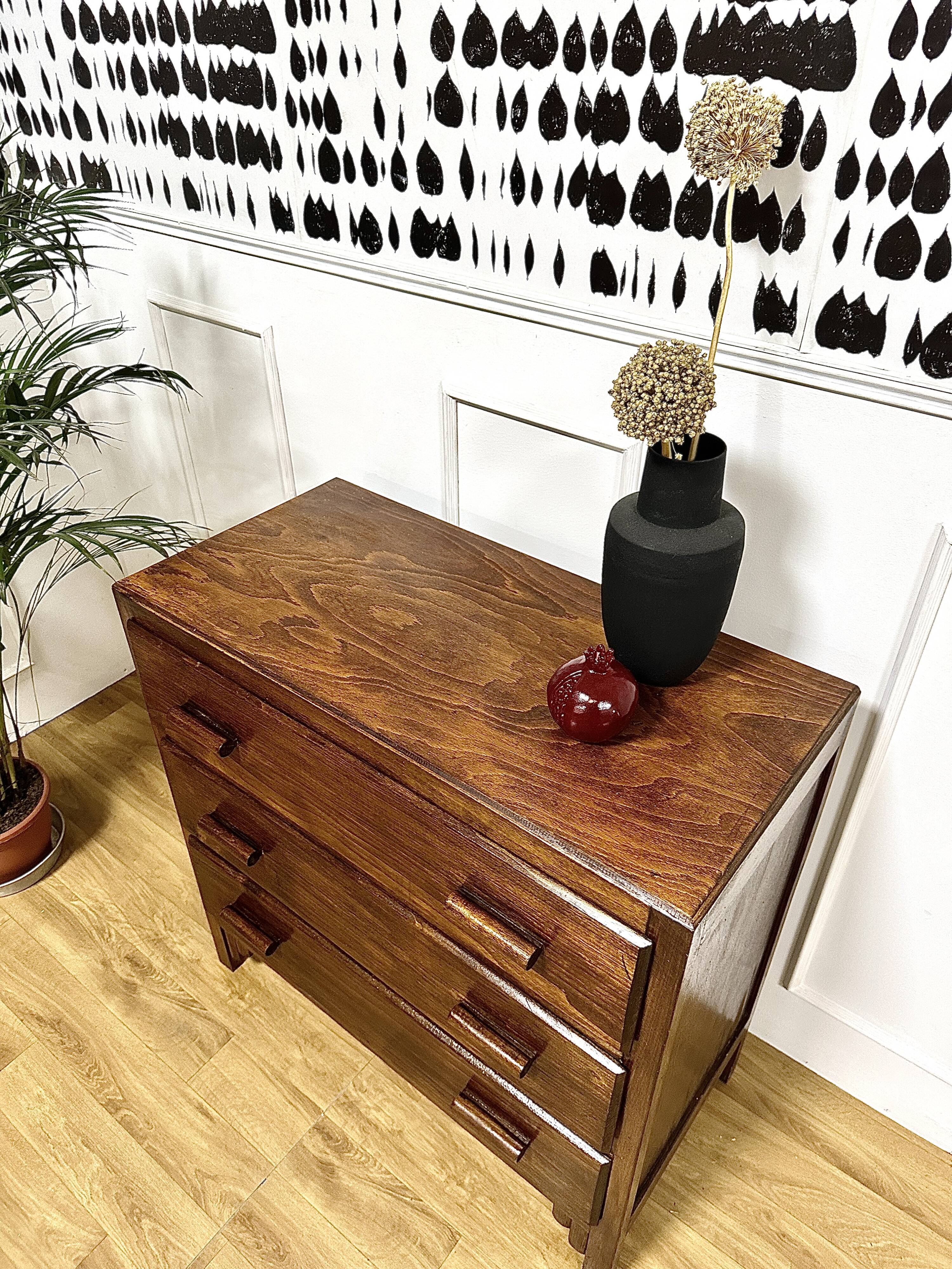 Commode vintage