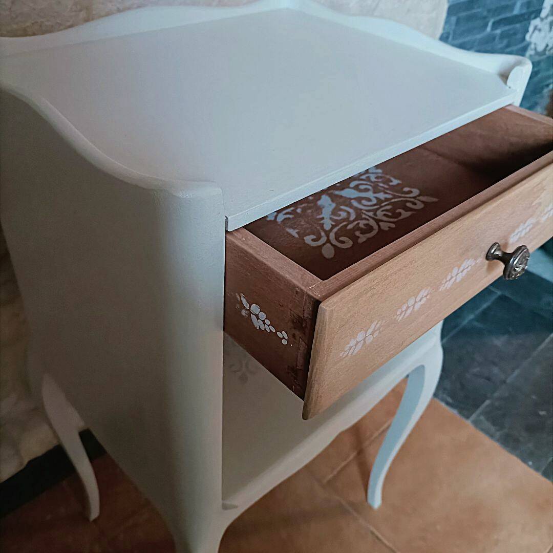 Restored vintage bedside table - Scandinavian style - unique piece