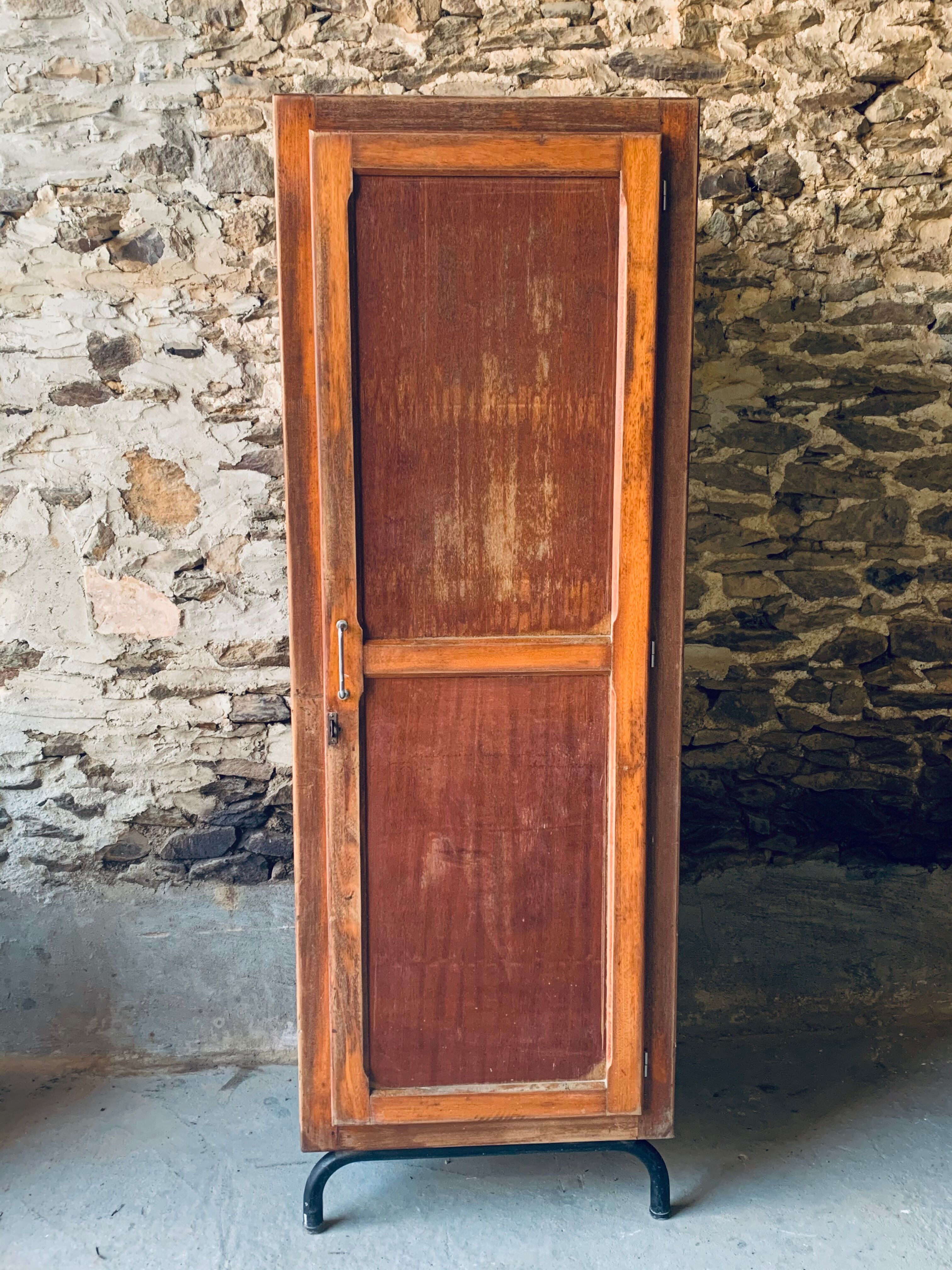Armoire d’école en bois 1 porte