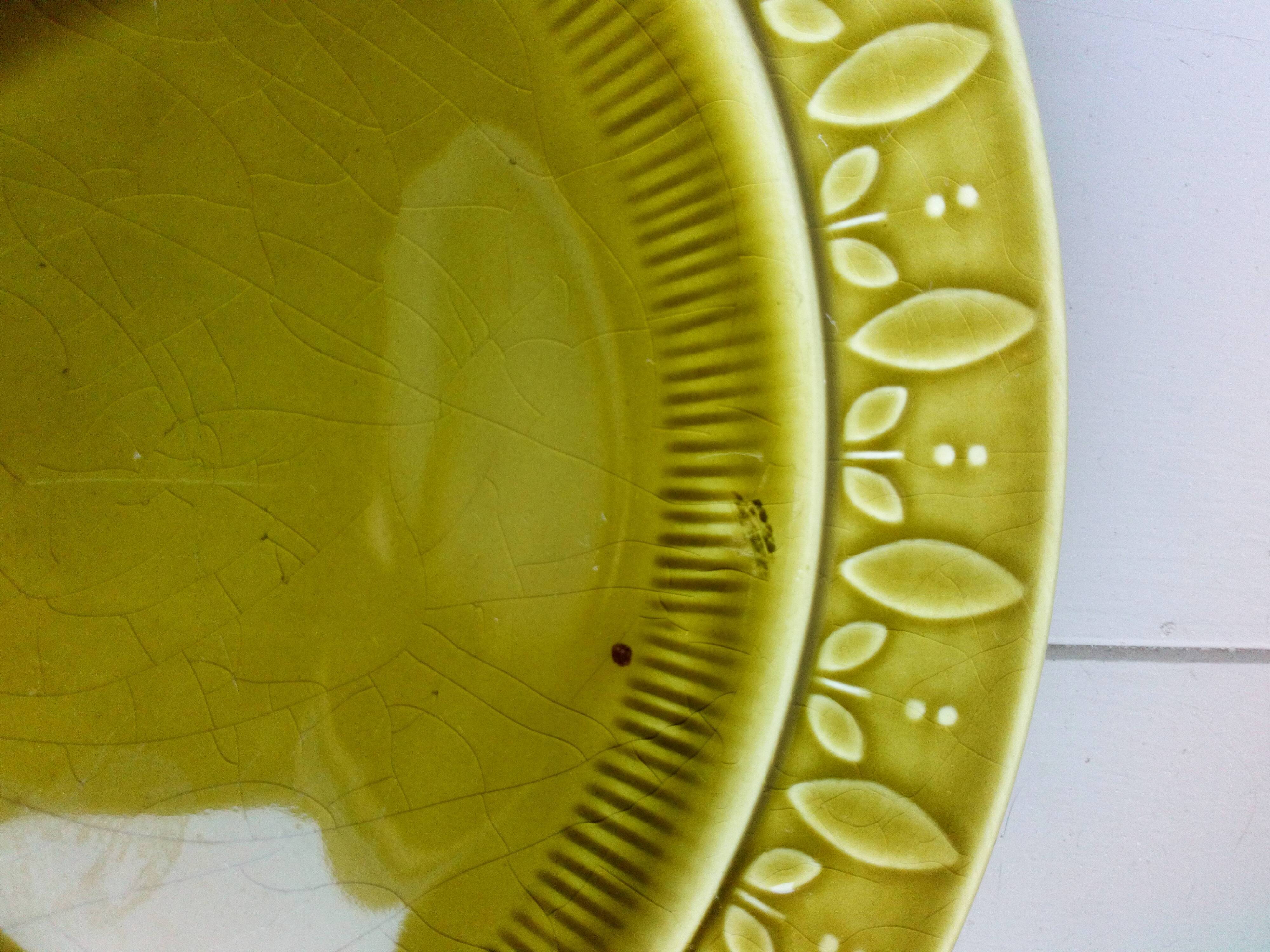 Five plates with scandinavian ceramic hors d'oeuvres