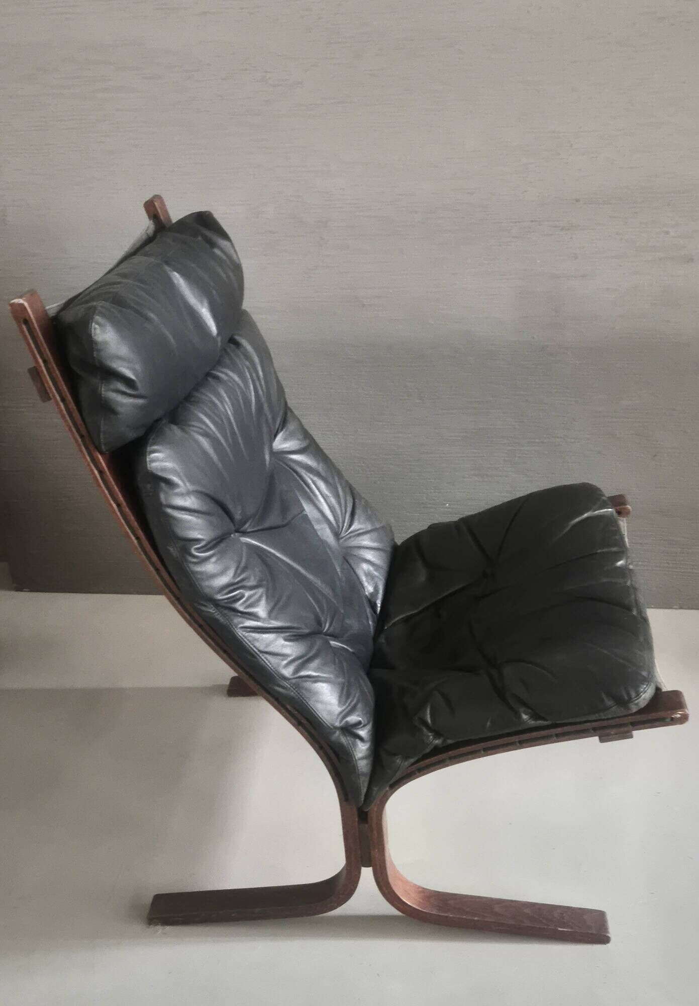 Siesta armchair + ottoman, Ingmar Relling for Westnofa