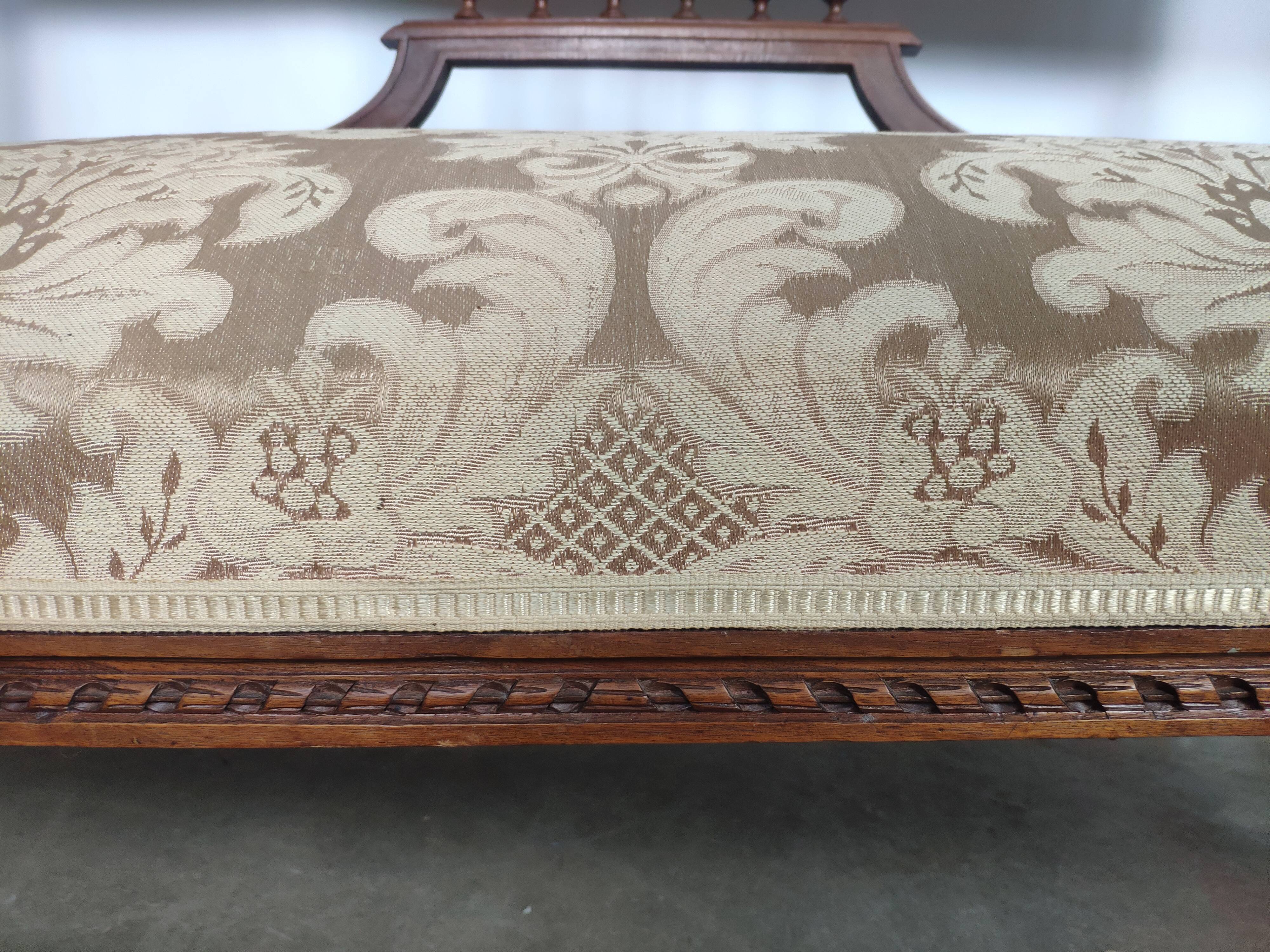 Louis XVI-style bench
