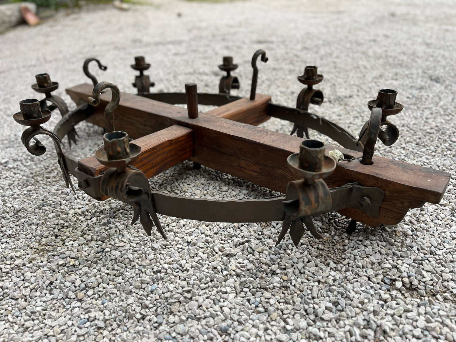 Castle chandelier in oak and cast iron 1950 60