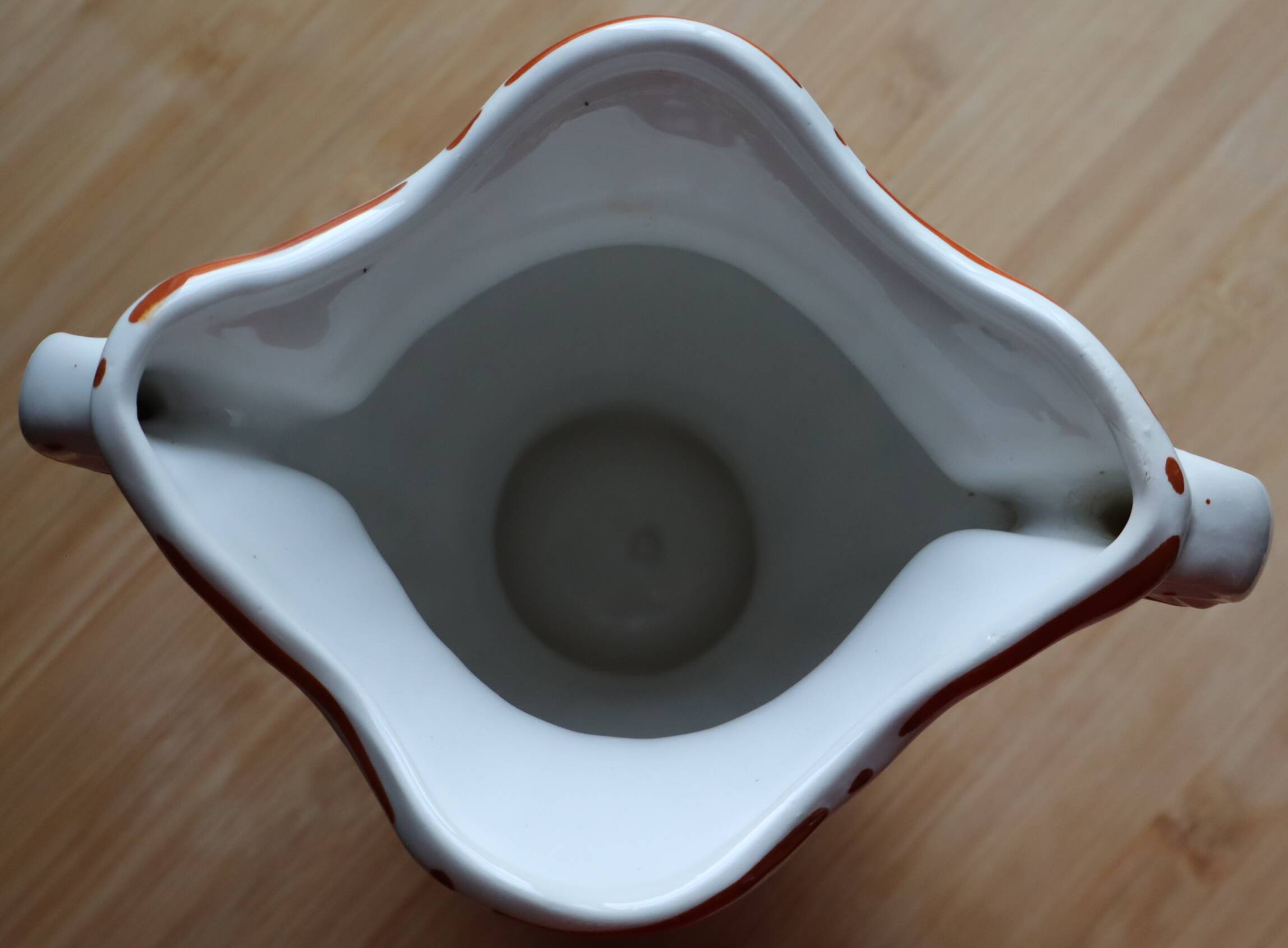 Médicis vase for display in earthenware - Traditional Old Moustiers style