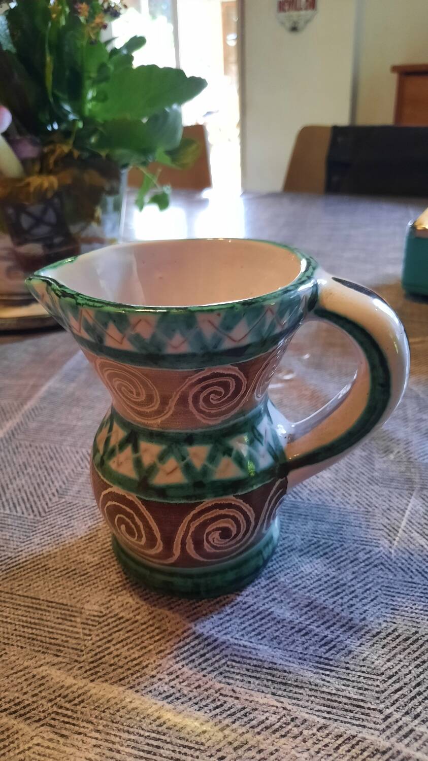 Pitcher Robert Picault