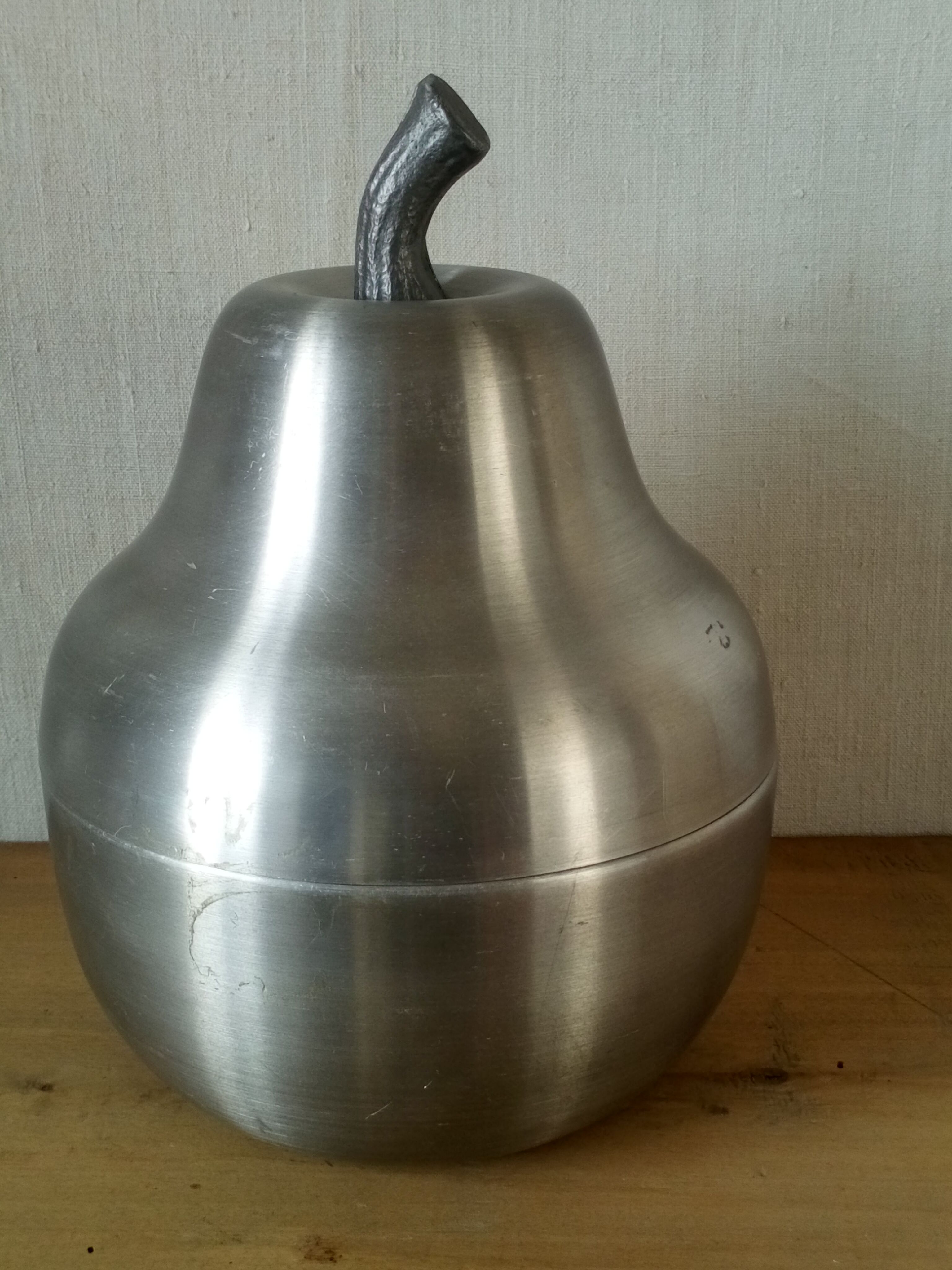 PEAR ice aluminium tray