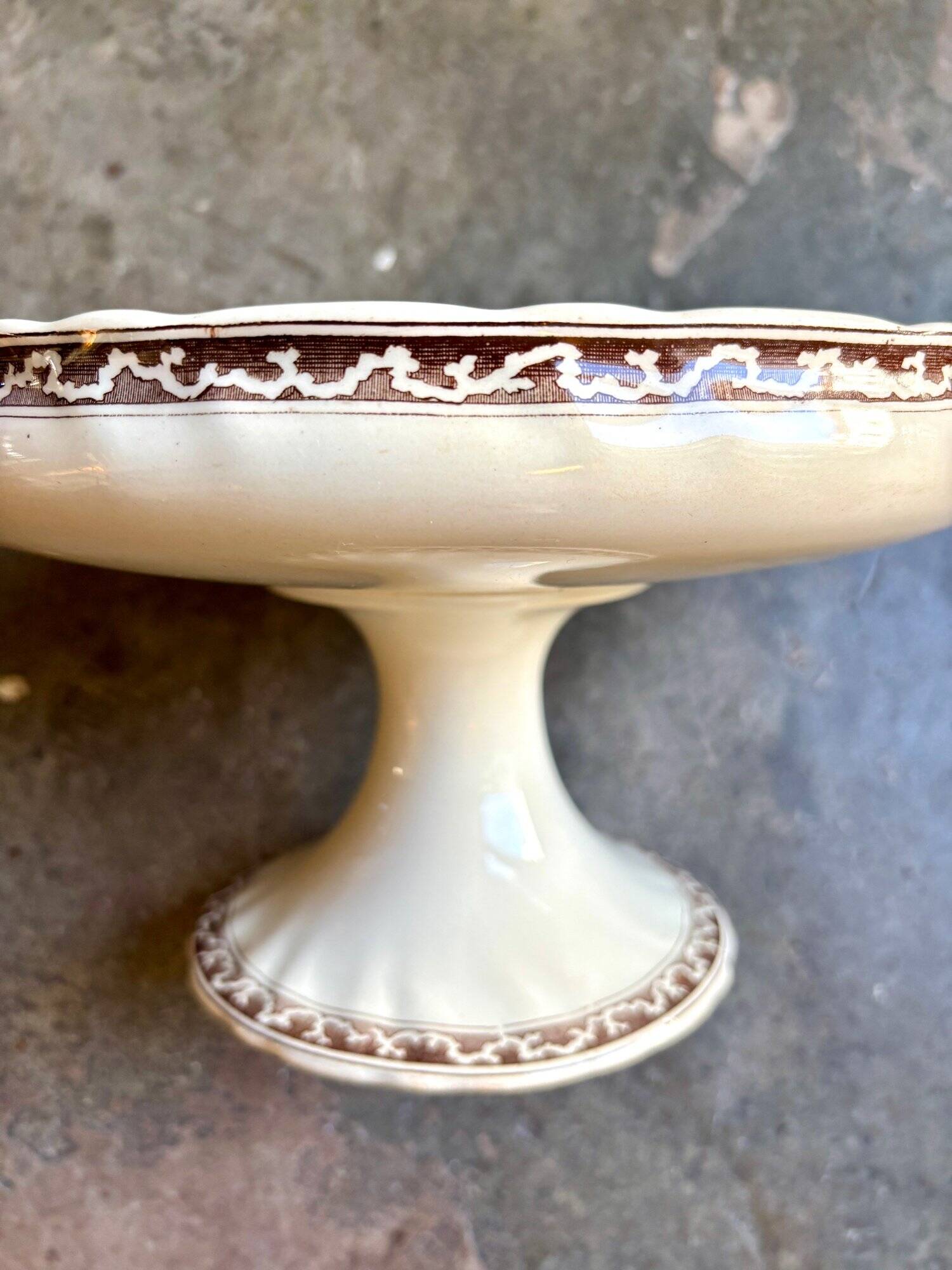 Large Creil & Montereau fruit bowl in brown ironstone