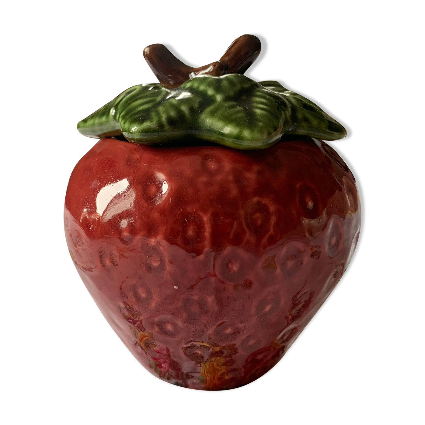 Strawberry-shaped slurry pot