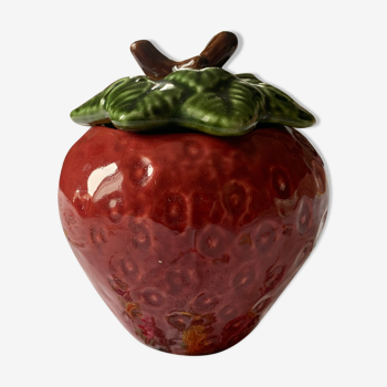 Pot en barbotine en forme de fraise
