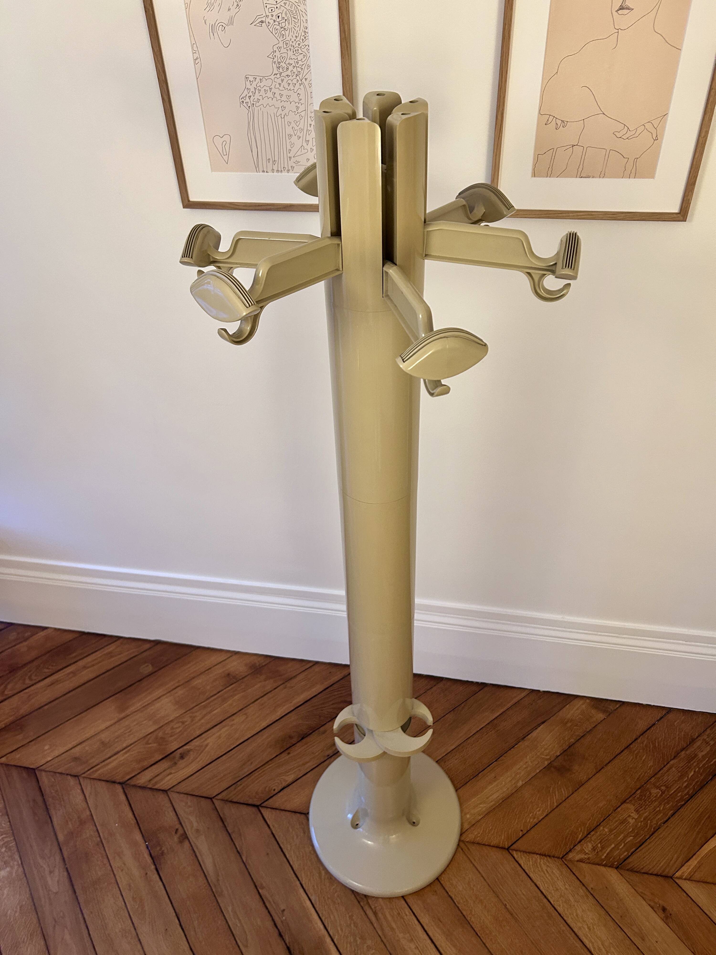 Planta coat rack by Giancarlo Piretti for Castelli, 1970