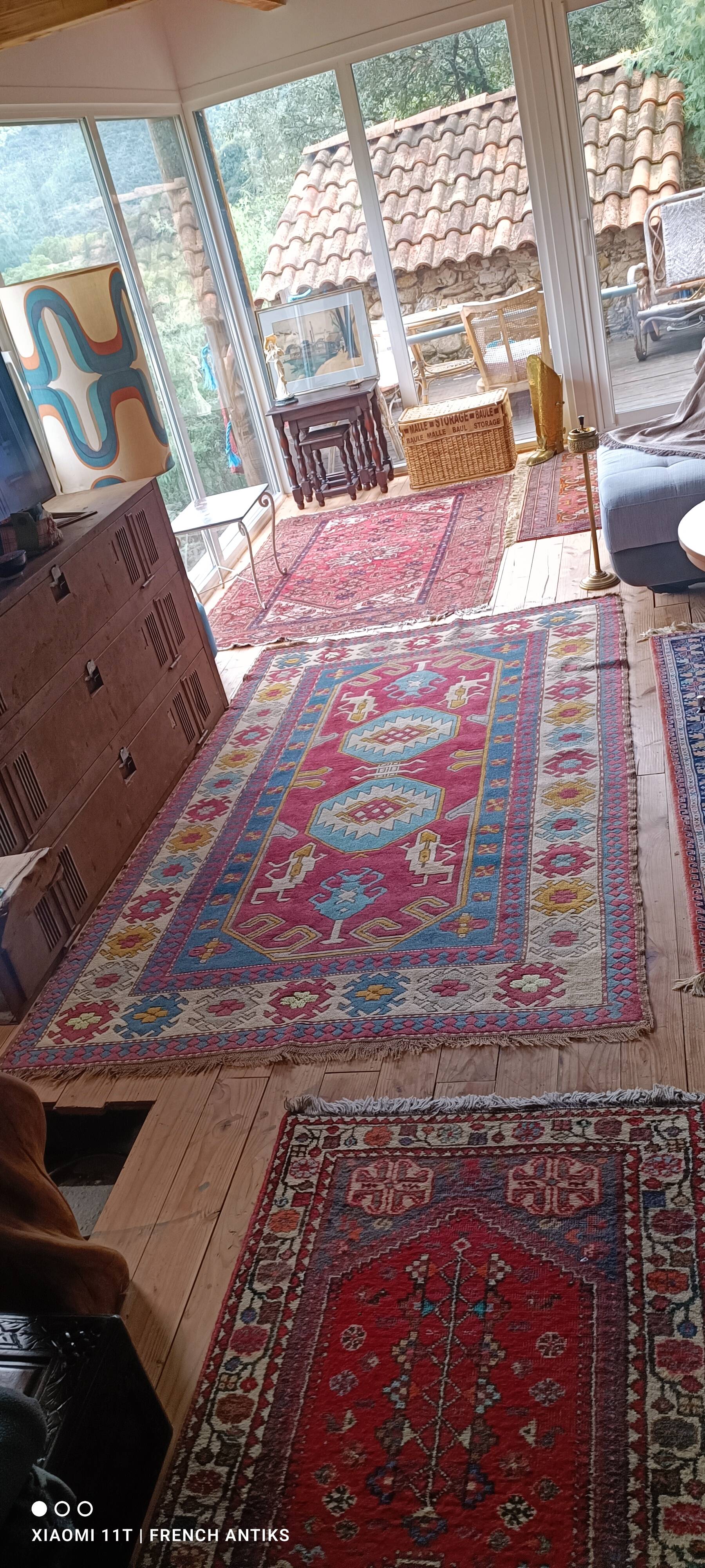 Tapis Sinkiang de chine, vintage des années 1980. Travail artisanal