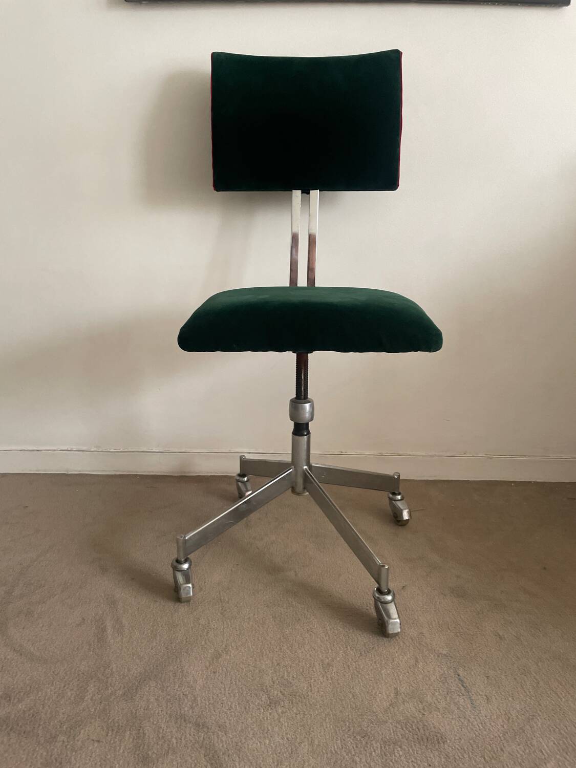 Office chair on wheels from the 60s