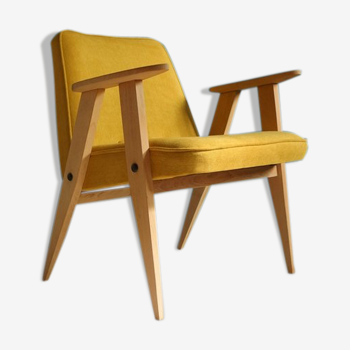 Chierowski armchair, model 366