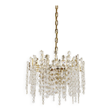 Bakalowits Vienne Lustre en laiton plaqué or avec cristaux en forme de flocons de neige, années 1970