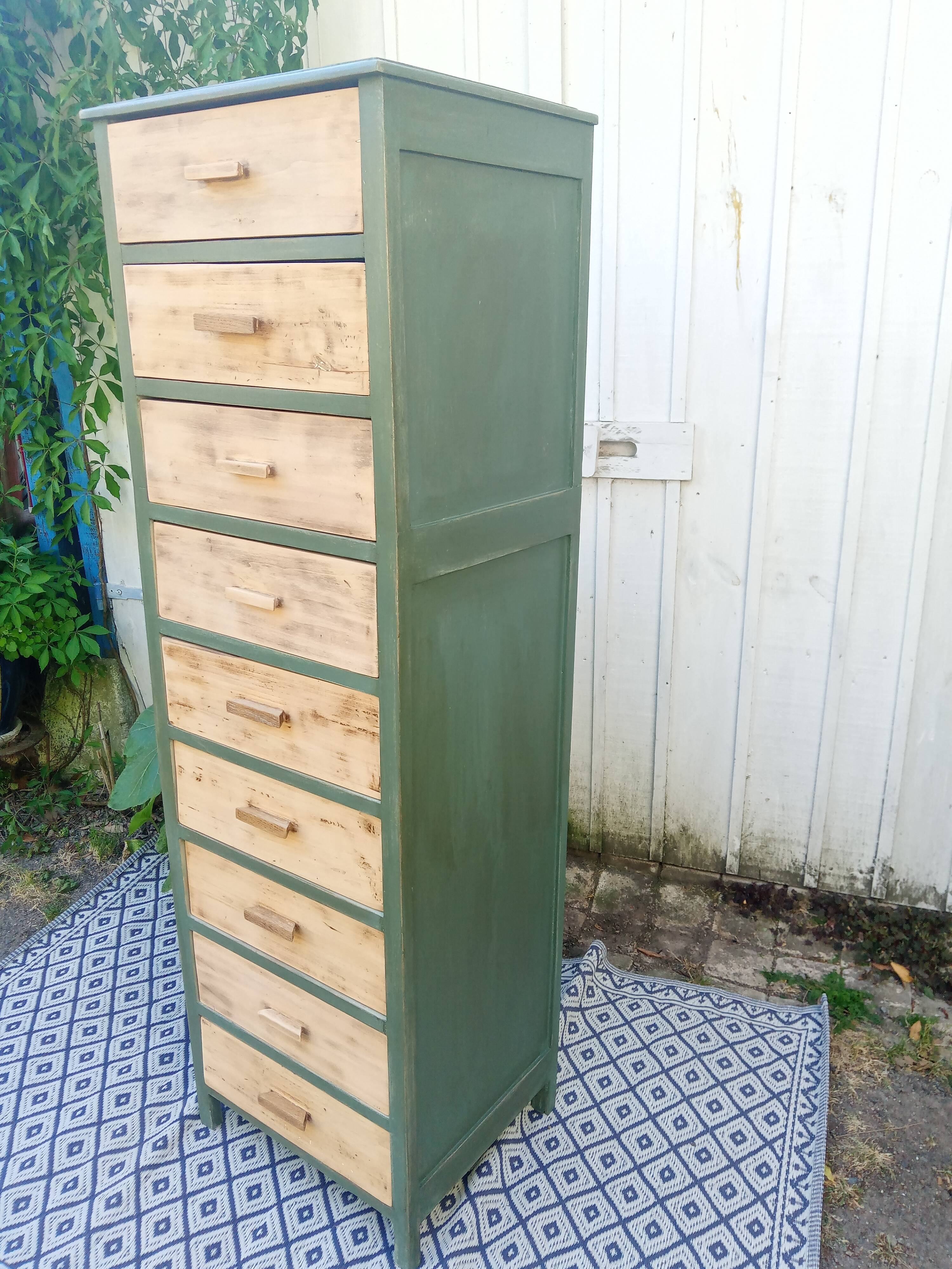 Meuble d'atelier