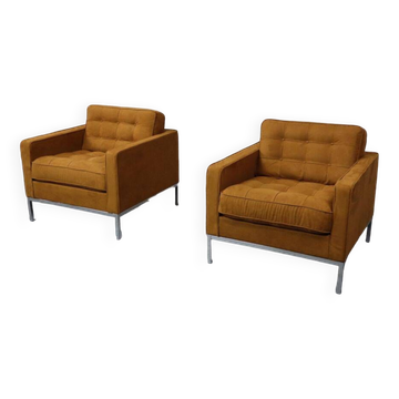 Pair of Florence Knoll lounge chairs for Knoll International