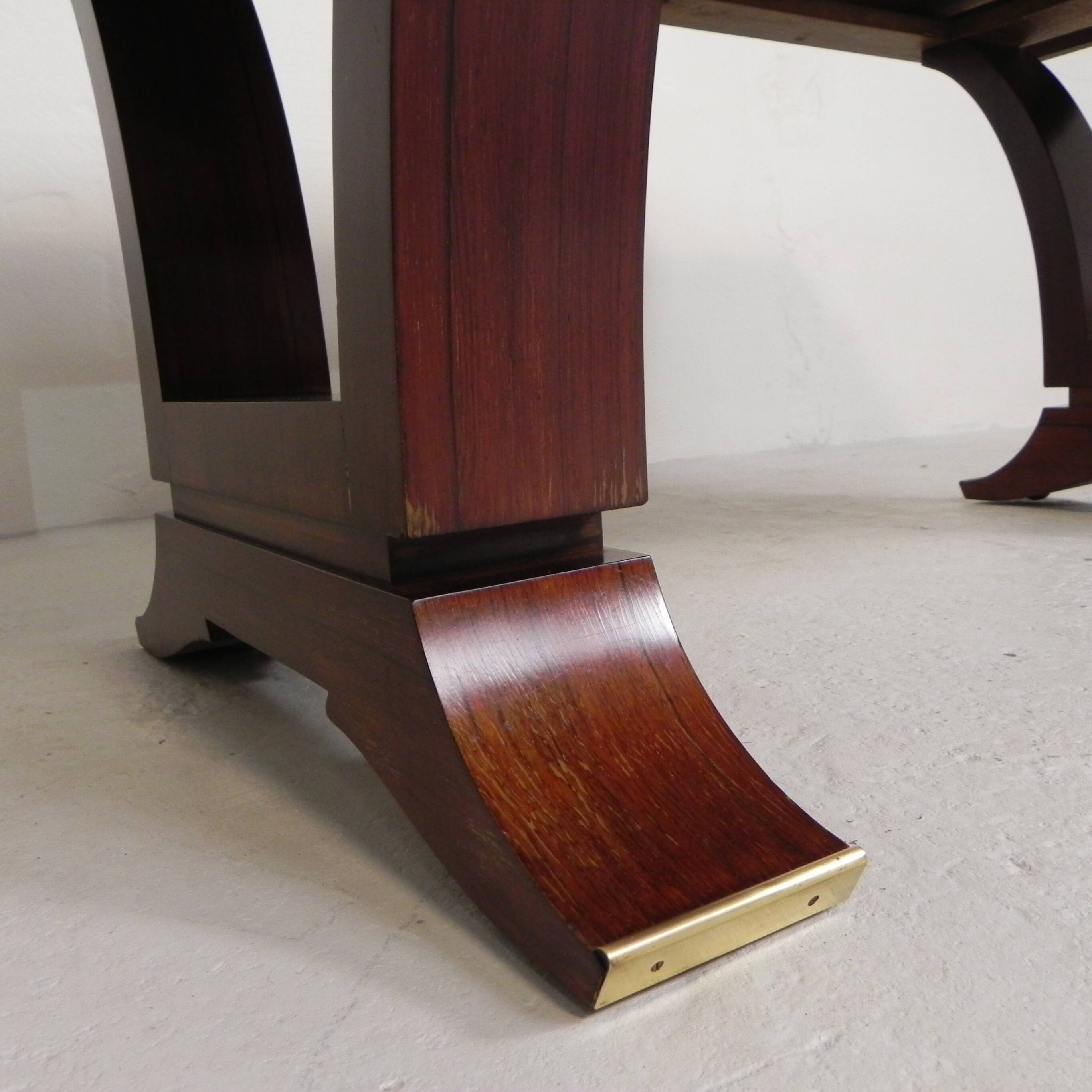 Art Deco dining table, rosewood veneer, extendable up to 248 cm, 1930s.