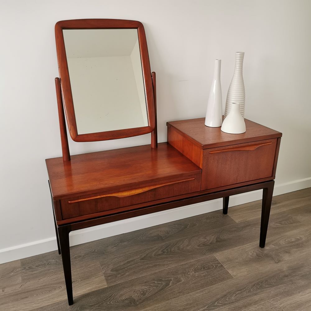 Mid-centuy teak hairdresser