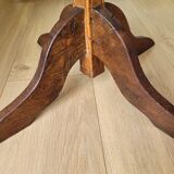 Oak pedestal table