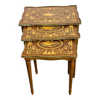 Louis XVI style nesting table