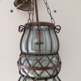 Glass suspension in cage
