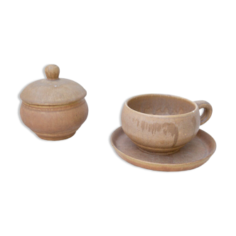 Tea cup, saucer and sugar pot Rhodaceram