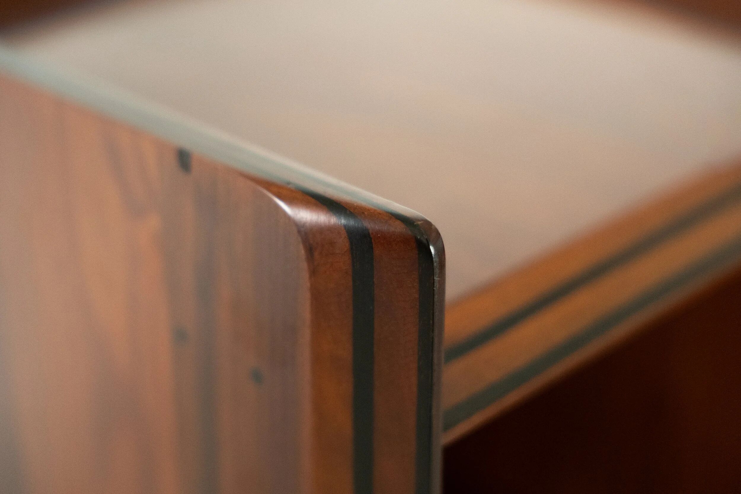 Artona shelf by Afra & Tobia Scarpa for Maxalto