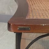 Carry baggage in caning of the barn House