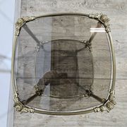 Table d'appoint en laiton, France, années 1950.