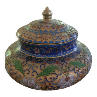 Bonbonnière en émaux cloisonnés