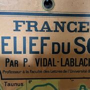 Ancienne carte de France scolaire en carton