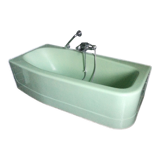 Antique vintage bathtub year 70