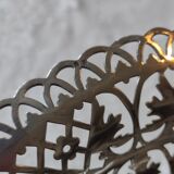 Openwork silver metal cut