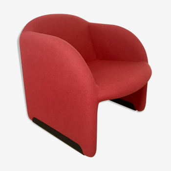 Pierre Paulin's Ben armchair for Artifort