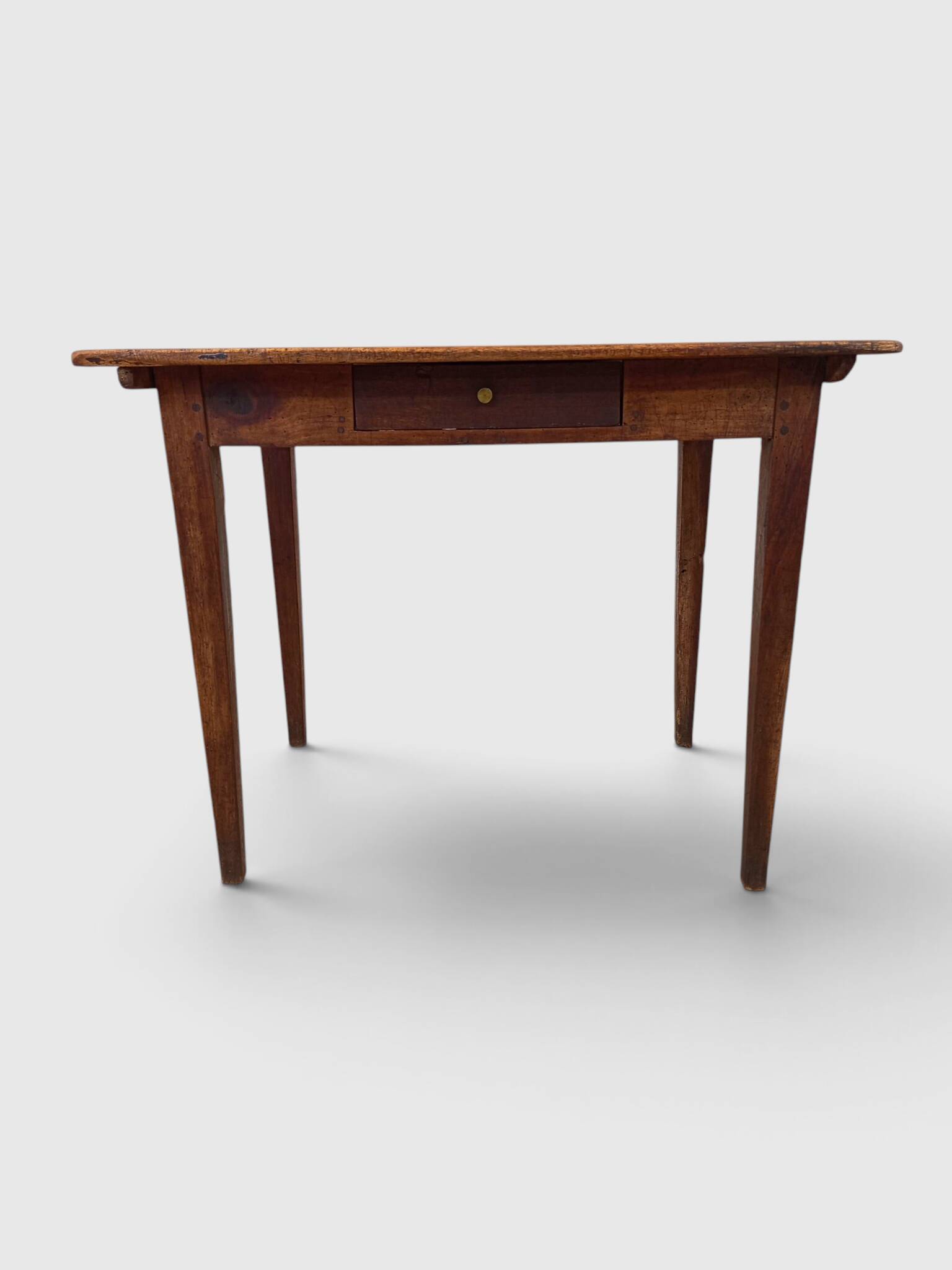 Petite table de ferme rustique en bois massif – Fin XIXe / Début XXe